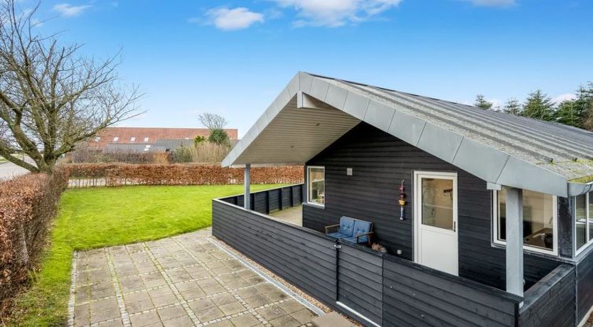 Photo of "Carlie" - 250m to the fjord