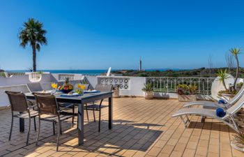 Sol Beach View Terrace Holiday Home