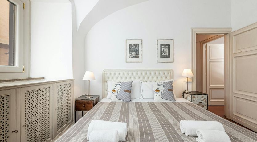 Photo of Roman Heart