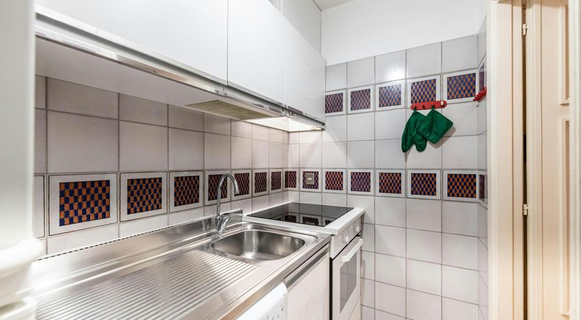 Photo of Roman Heart