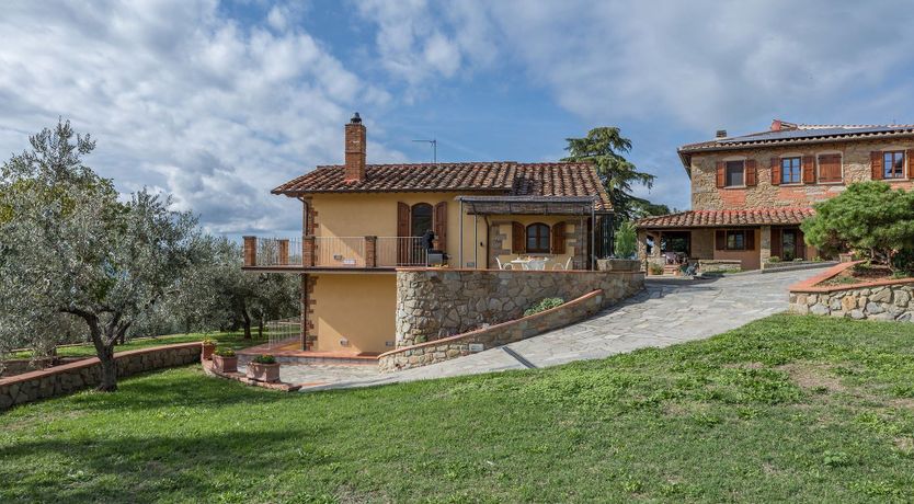 Photo of A Home's Embrace