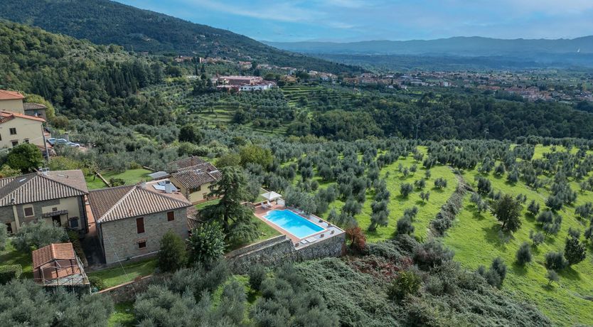 Photo of A Home's Embrace