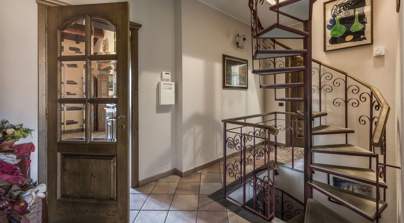 Photo of Garfagnana Gaze