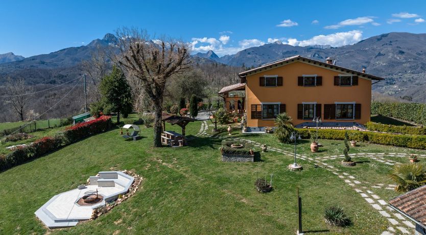 Photo of Garfagnana Gaze