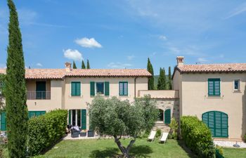 Tee Time in Tuscany Holiday Home