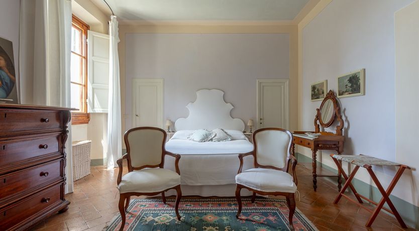 Photo of Vines of Gold