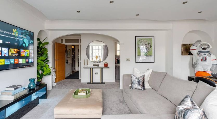 Photo of The Starman