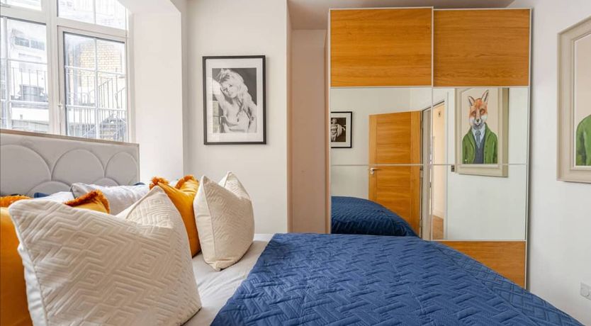 Photo of The Starman