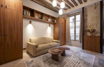 Parisian Essence Holiday Home