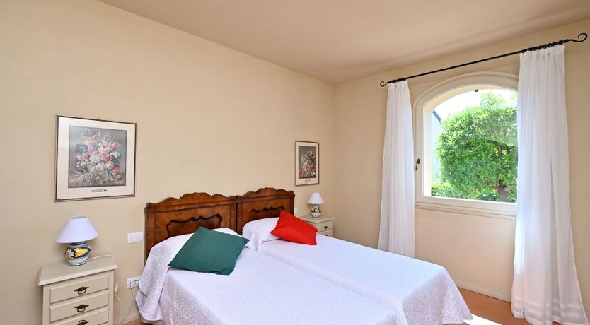 Photo of Follow the Moment