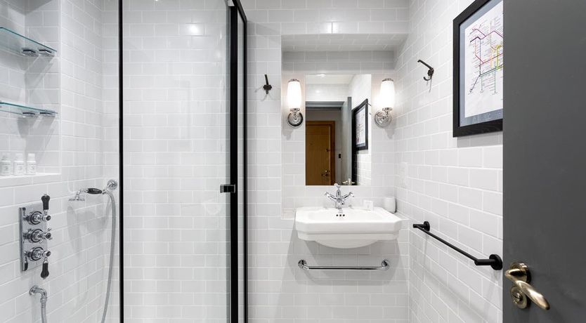 Photo of Jade & Gold