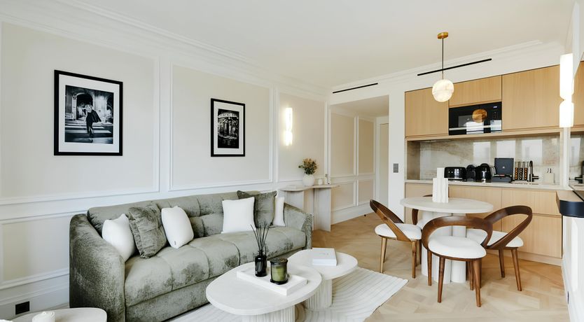 Photo of Parisian Splendour