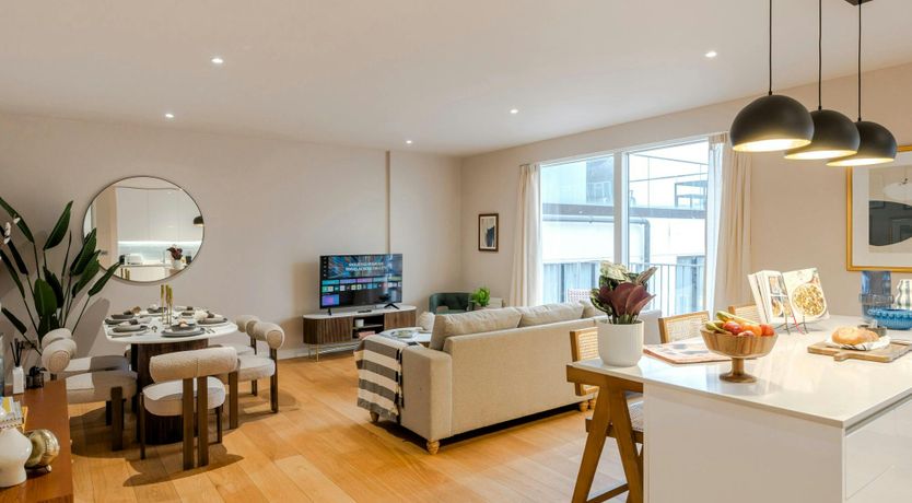 Photo of Silver Shadows