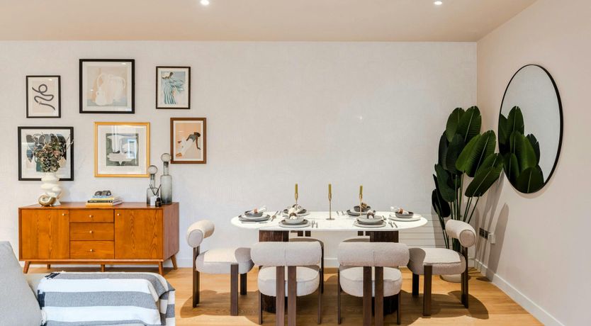 Photo of Silver Shadows