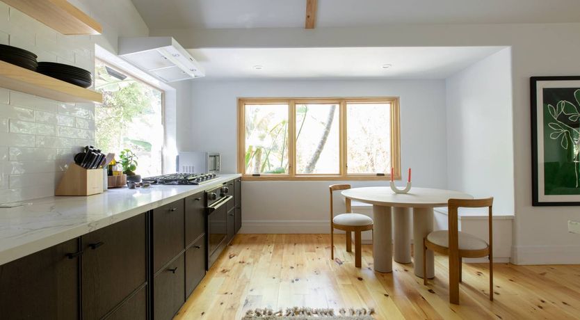 Photo of Tropical Treehouse