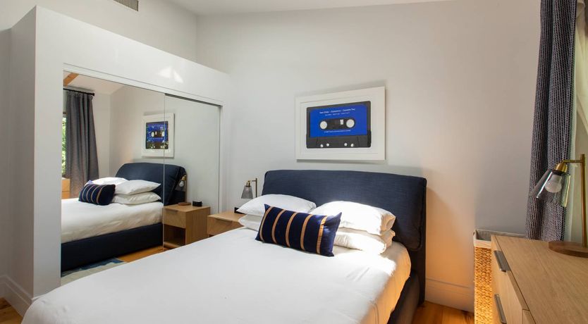 Photo of Tropical Treehouse