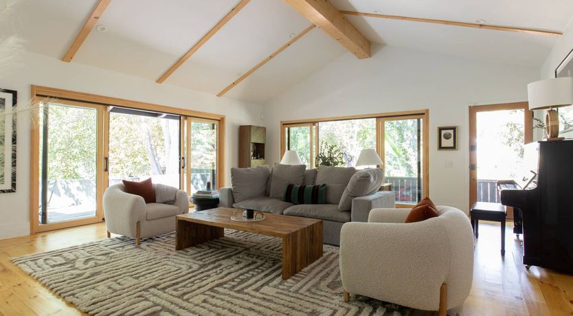 Photo of Tropical Treehouse