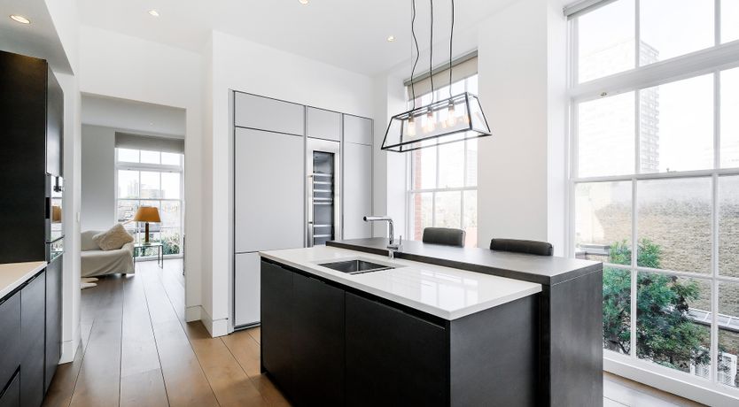 Photo of Pampas & Porcelain