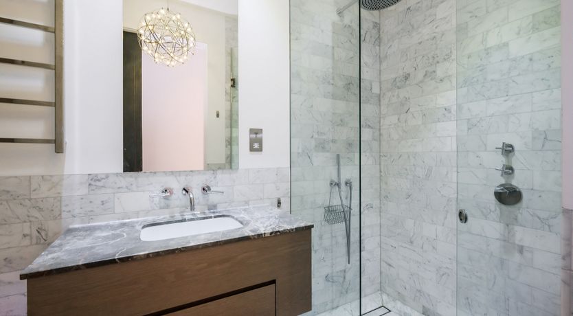 Photo of Pampas & Porcelain