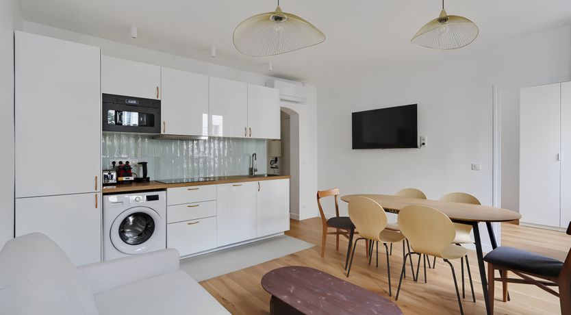 Photo of Under the Sunlight