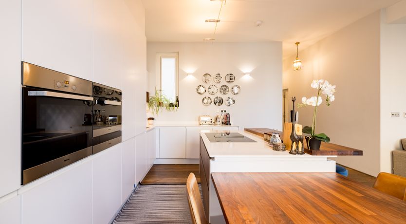 Photo of The Eclectic Earl