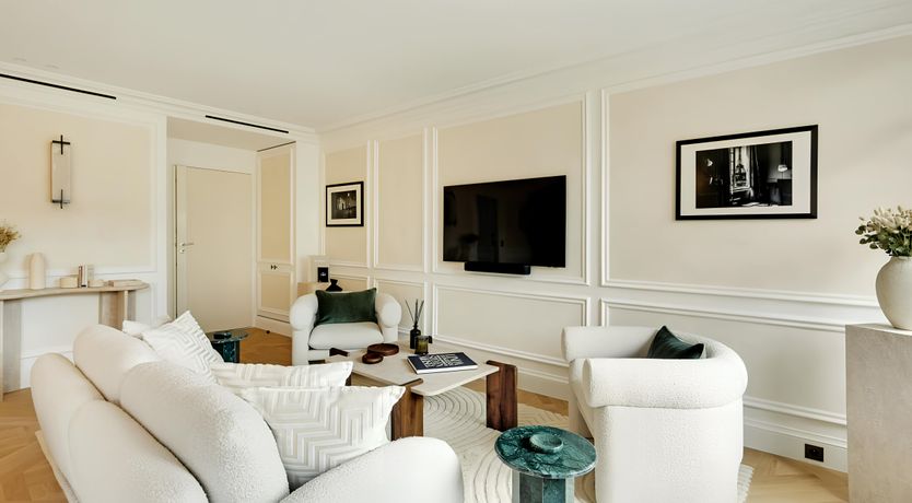 Photo of Chic & Refined