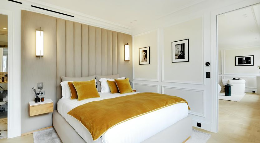 Photo of Chic & Refined