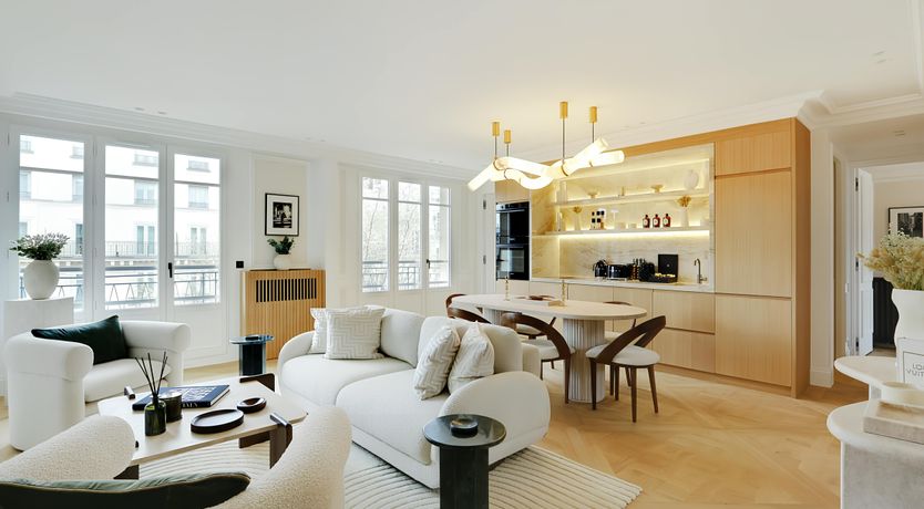 Photo of Chic & Refined