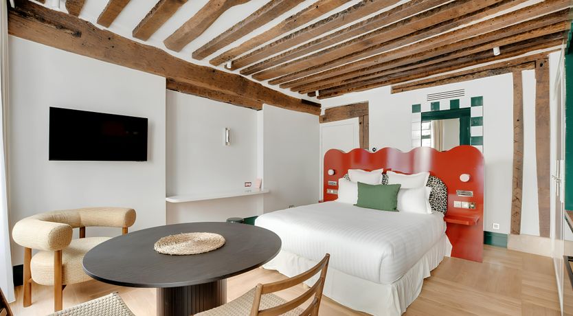 Photo of Beam & Curve