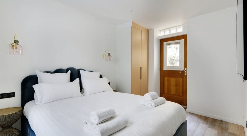 Photo of Sweet Sentier