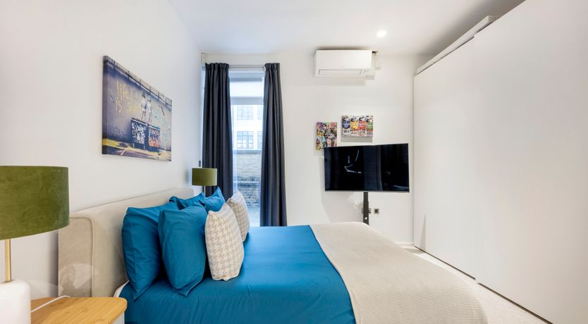 Photo of Fitzrovian Romance