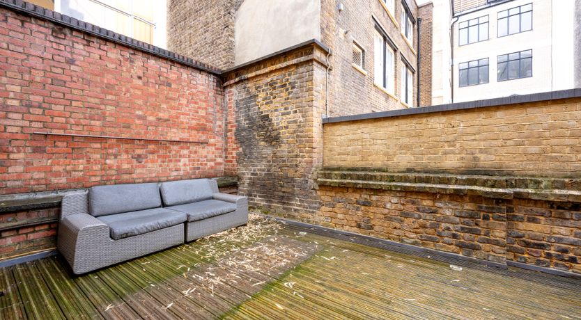 Photo of Fitzrovian Romance