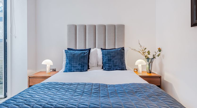 Photo of Fitzrovian Romance