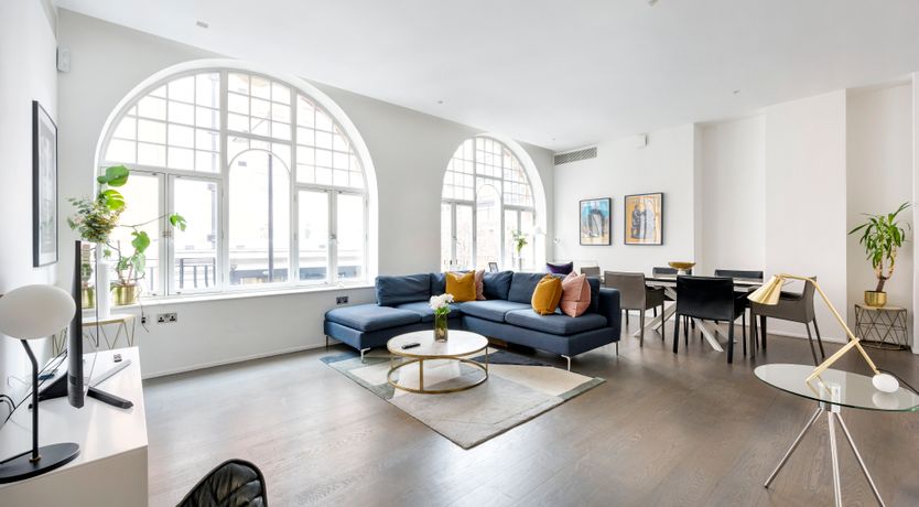 Photo of Fitzrovian Romance