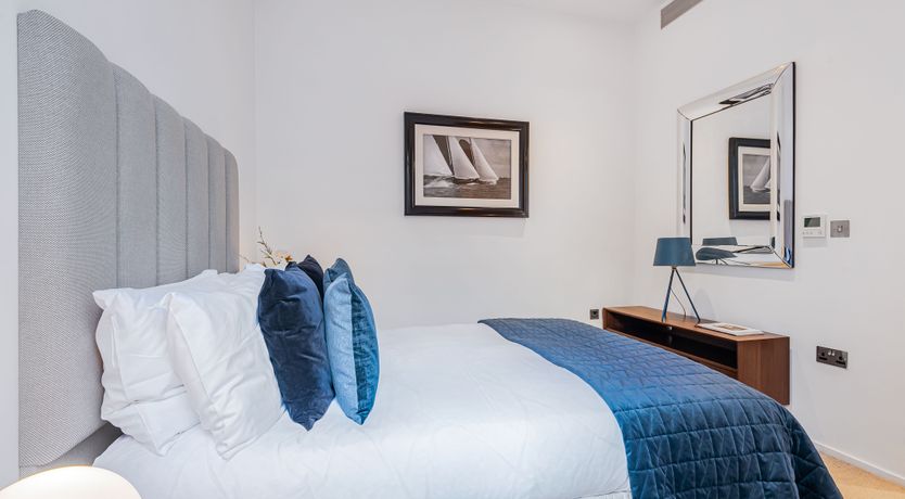 Photo of Fitzrovian Romance