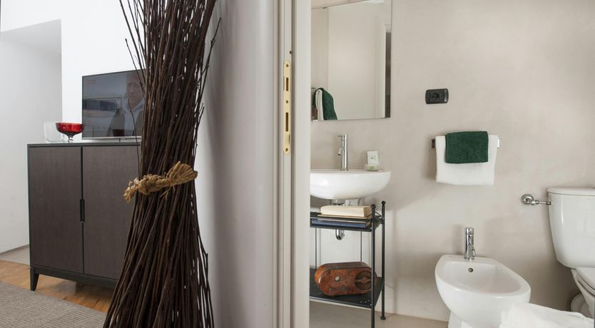 Photo of Roman Blush