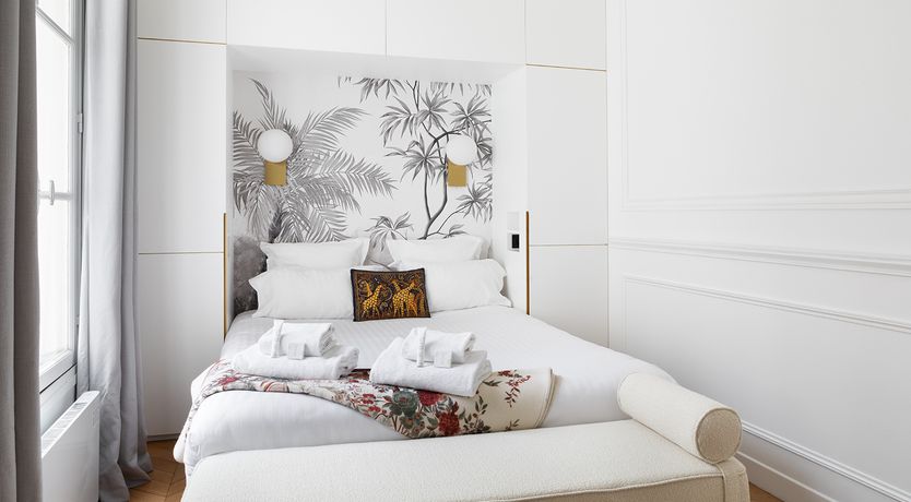 Photo of Parisian Sapphire