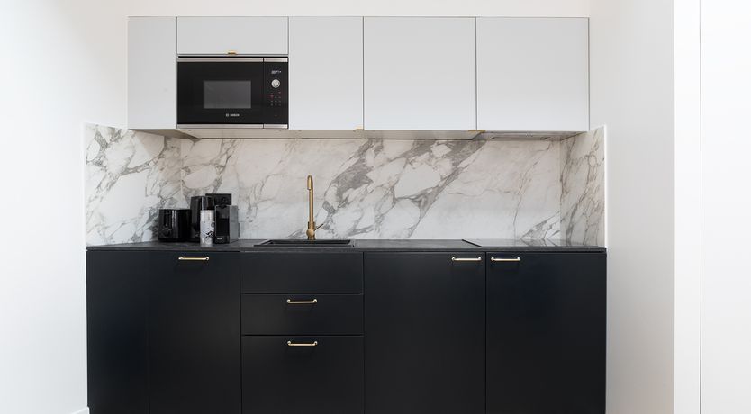 Photo of Parisian Sapphire