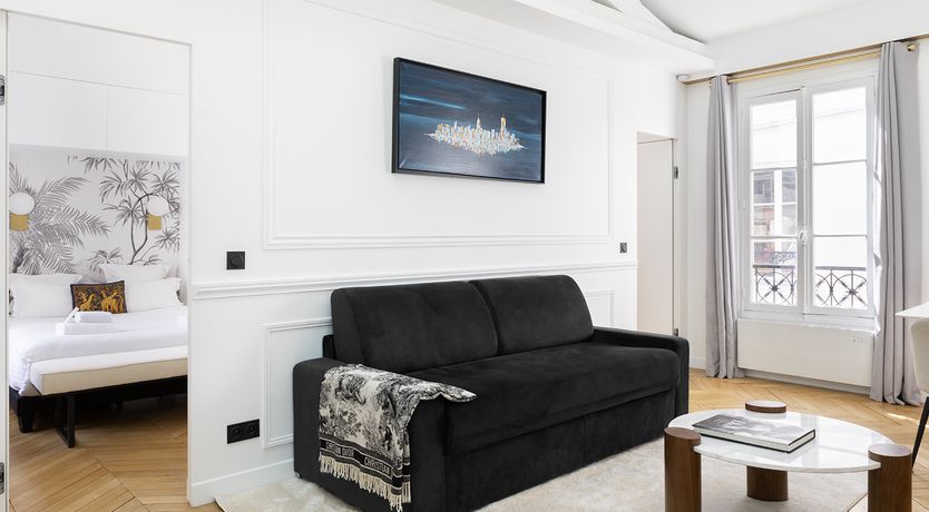 Photo of Parisian Sapphire