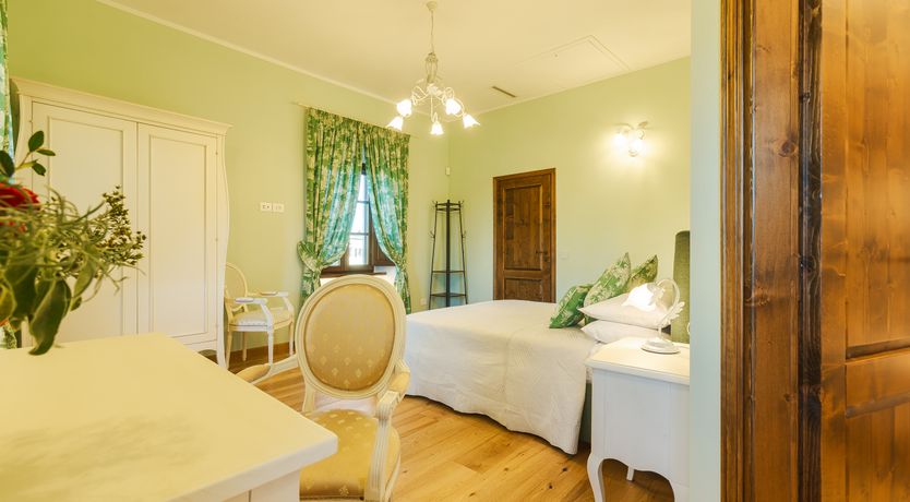 Photo of Savour the Tuscan Sunset