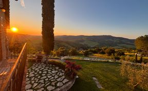 Photo of Savour the Tuscan Sunset