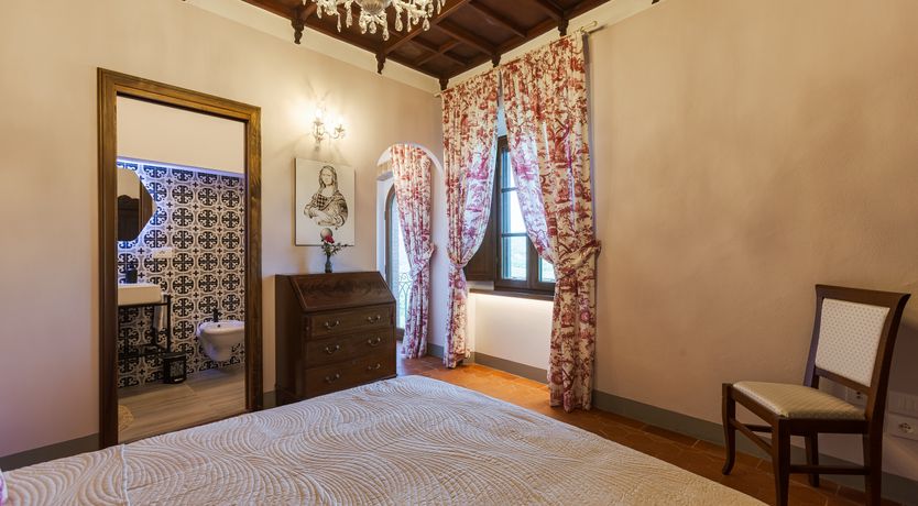 Photo of Savour the Tuscan Sunset