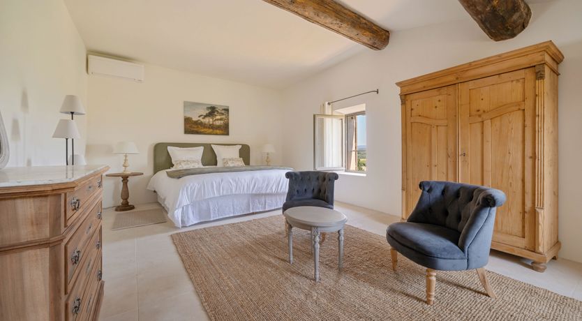 Photo of The French Rose