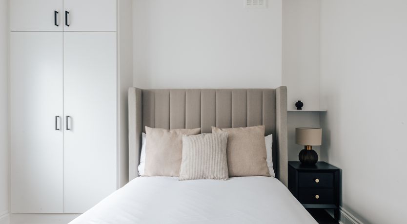 Photo of Topaz & Oak