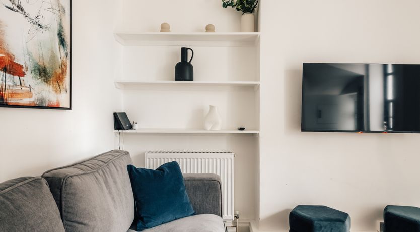 Photo of Topaz & Oak