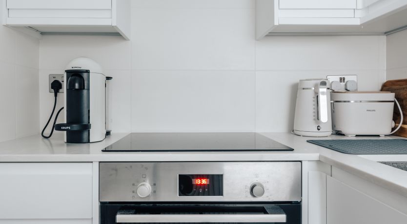 Photo of Topaz & Oak