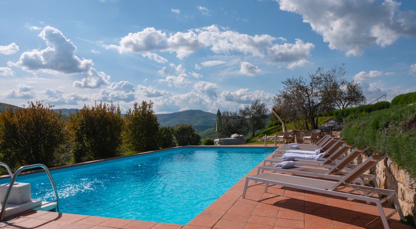 Photo of Wisteria Splendour