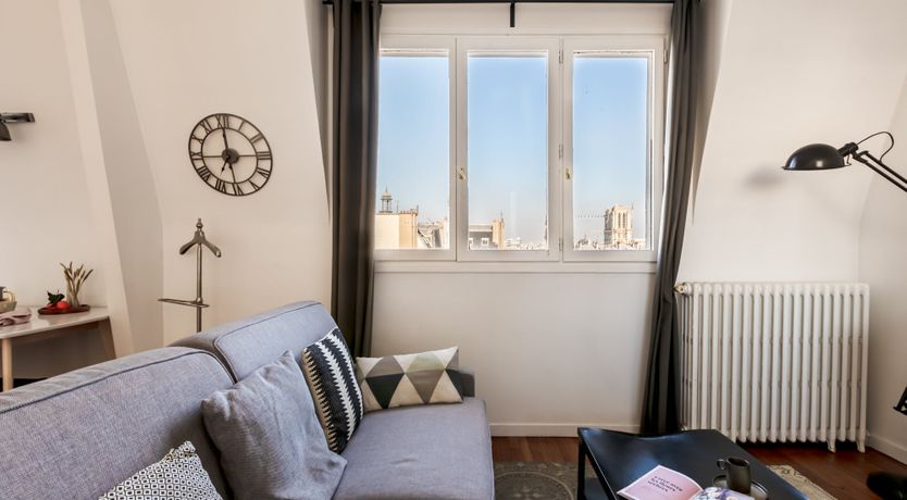 Photo of Seven O'Clock