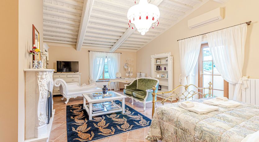 Photo of Lavender Vine