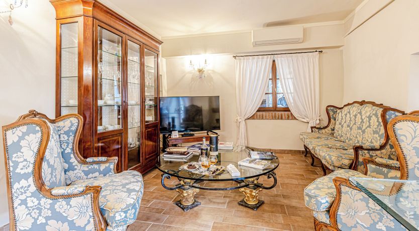 Photo of Lavender Vine